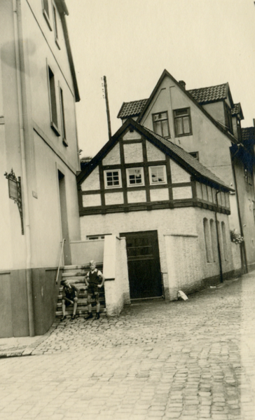 Datei:DT Adolfstr25 BA DT-13-13B.png