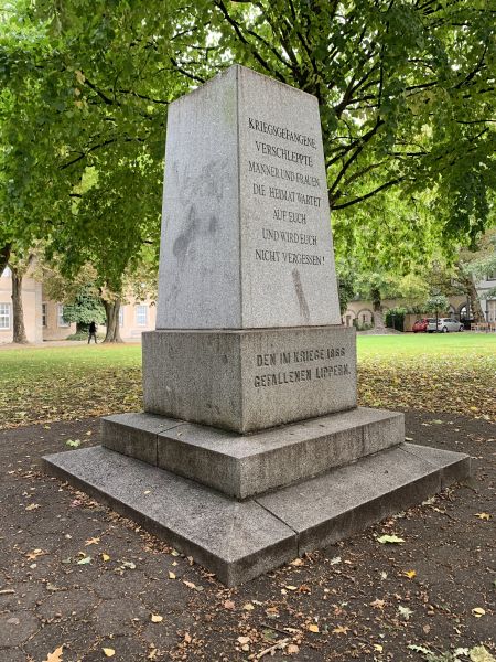 Datei:DT-Rodewalddenkmal JK2020.jpg