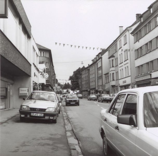 Datei:DT-Paulinenstr64+83ff ASchäfer BA 12618.jpg