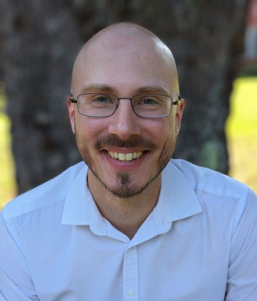 Datei:Hillebrand Headshot.jpg