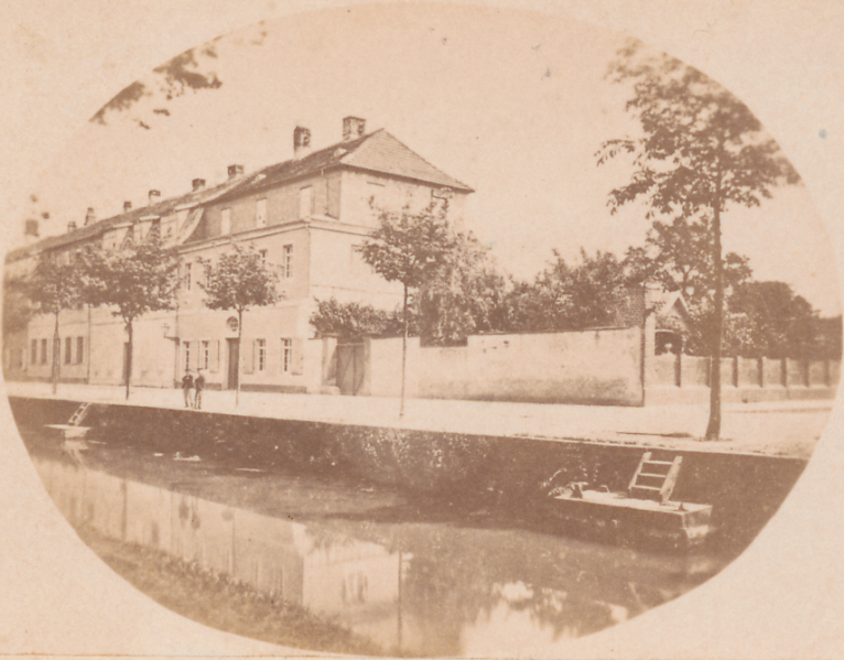 Datei:DT-Neustadt20 ThKliem HSA 5,6r3.png