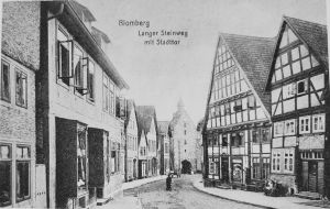 Blomberg, Langer Steinweg, AK 1919 Schlingmann 1980.jpg