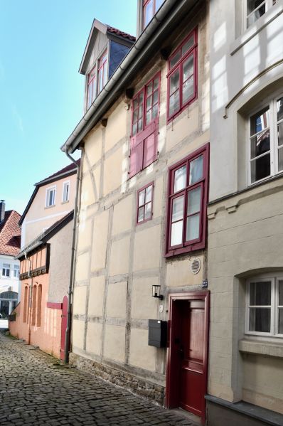 Datei:DT-Adolfstr23 JK2026.jpg
