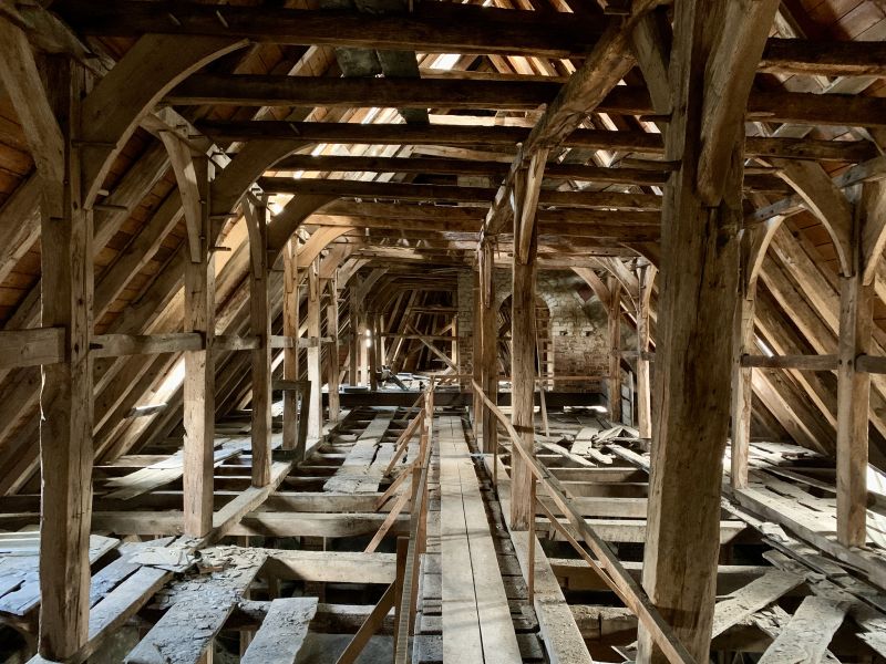 Datei:OE-Kirche-Dachstuhl JK2024.jpg