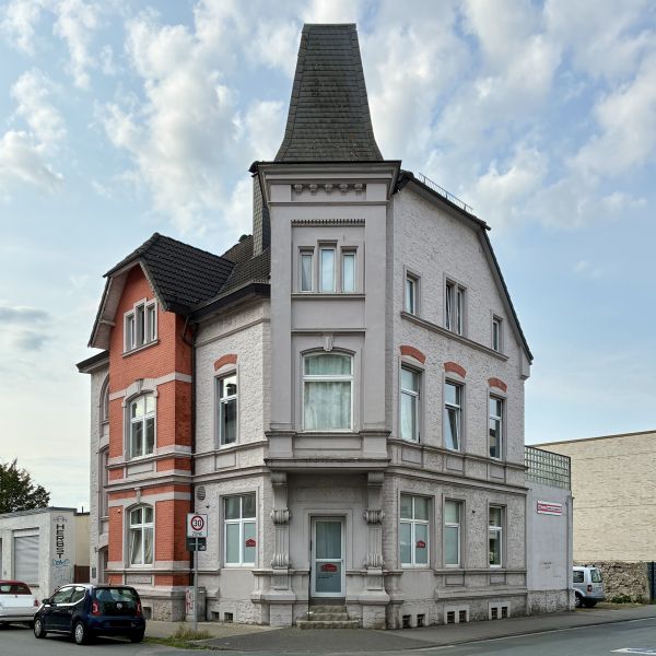 Datei:DT-Sachsenstr15 JK2025.jpg