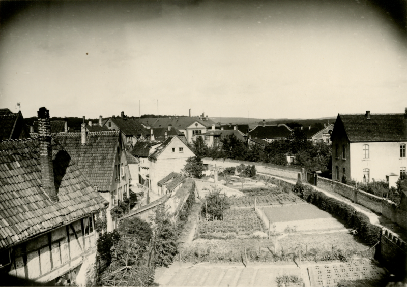 Datei:DT-Auguststr BA DT-13-51.png