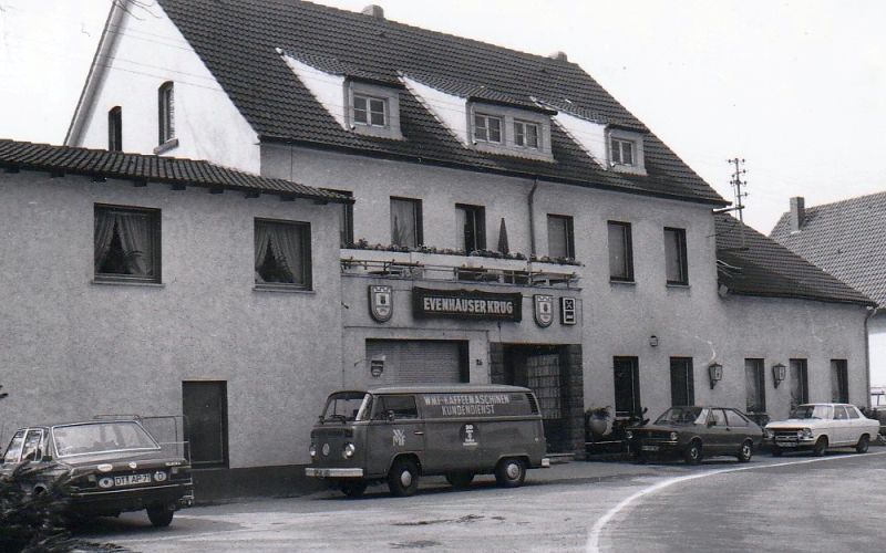 Datei:Evenhauser-Krug.jpg