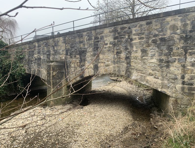 Datei:HK-Kirchweg Brücke JK2025.JPG