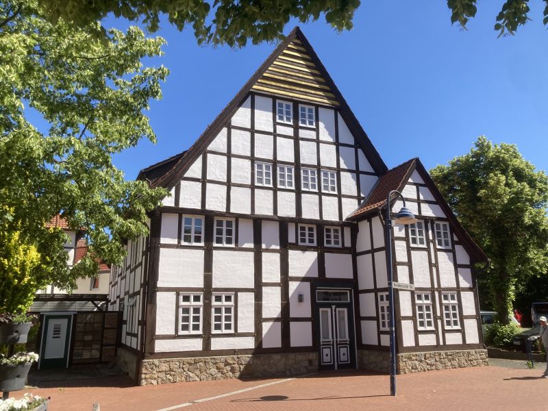 Datei:Heidensche Str.1 2026.jpg