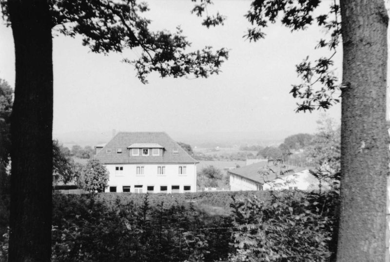 Datei:Blick auf Cafe Laura Kopie.jpg