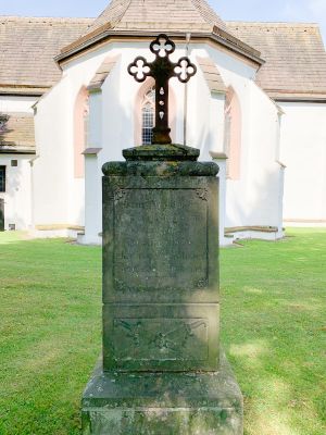 HEIDEN-Kriegerdenkmal1871-ges.jpg