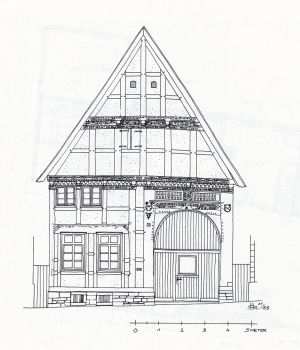 Kirchhofstraße 5, Straßengiebel Stiewe 1996.jpg