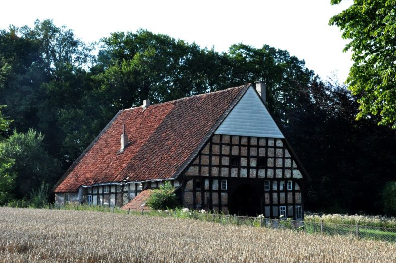 Datei:AmRäkerbrink33 140810 1.jpg