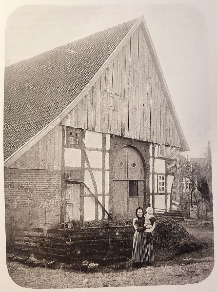 Datei:Wellentrup Nr. 17 um 1910.jpg