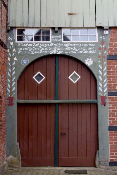 Datei:AlteDorfstrasse34 060909 2.jpg