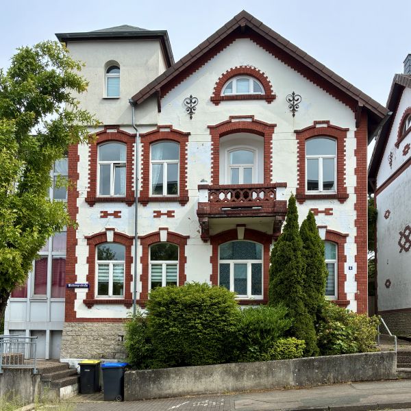 Datei:DT-Woldemarstr6 JK2025.jpg