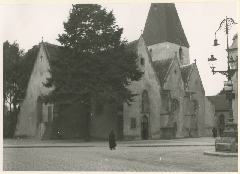Datei:LA-Kirche WPecherc1910 BA LA-1-41.png
