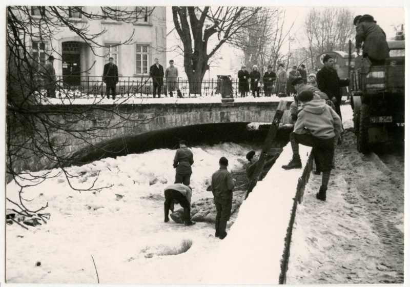 Datei:DT-Leopoldstr25 BA DT-12-51.png