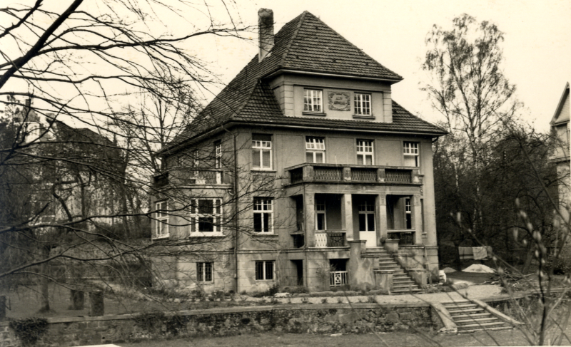 Datei:HID-Lindenweg1 c1920 ME-PK-39-1.png