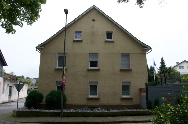 Datei:DT-Hk RichThiemannstr1 JK2017.jpg