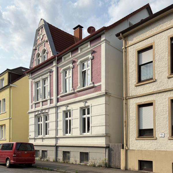 Datei:DT-Sachsenstr7 JK2025.jpg