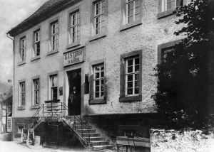 K3 37 Ortsmitte 6 anonym um1900.jpg