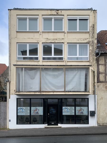 Datei:DT-Richthofenstr10 JK2025.jpg