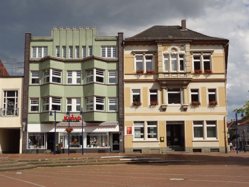 Datei:Marktplatz 2014.jpg