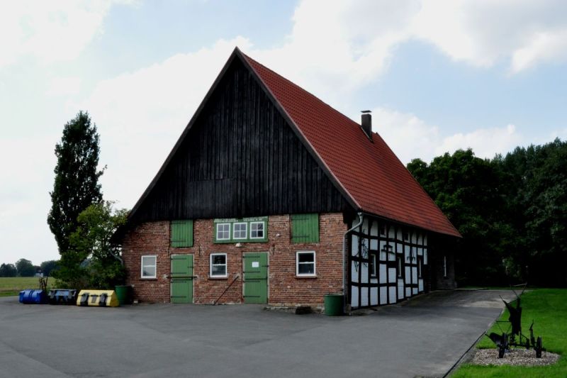 Datei:AmSchemmelshof23 140810 3.jpg