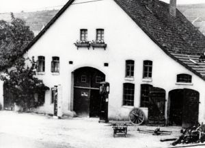 078 02 LippspringerStraße 10.jpg