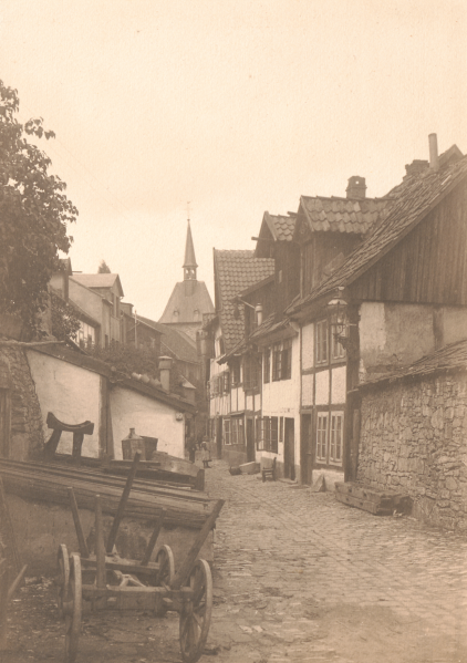 Datei:DT-Bruchmauerstr HSA 6373.png