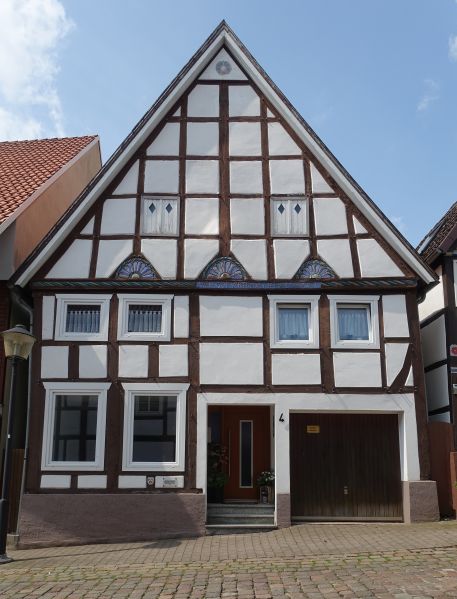 Datei:Brinkstraße 4 Stiewe 2021 ShiftN.jpg