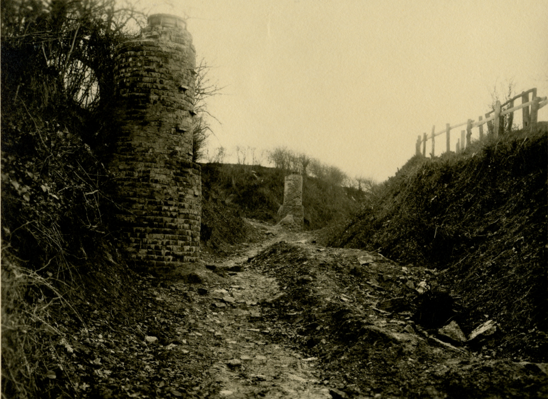 Datei:DT-Hinrichsstr BA DT-18-6.png