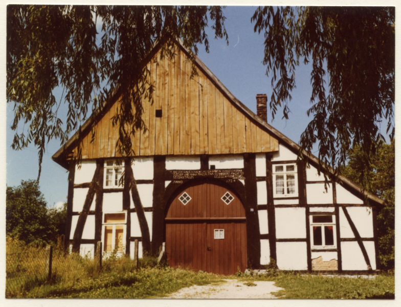 Datei:DT-Hk Denkmalstr33 BA TB-10-27.png