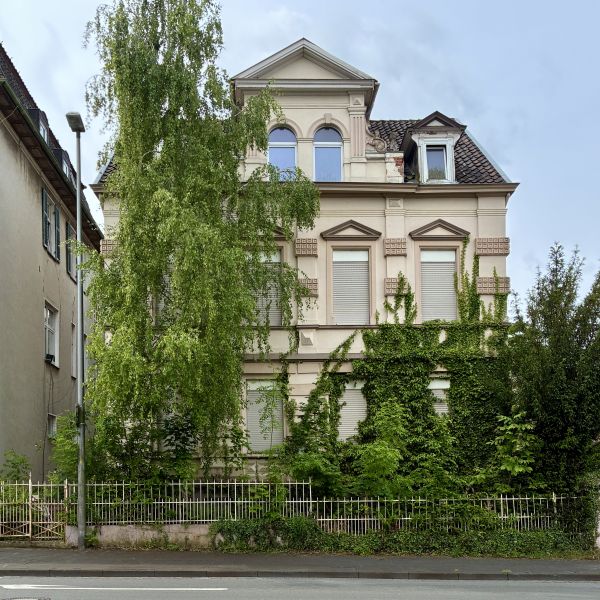 Datei:DT-Woldemarstr7 JK2025.jpg
