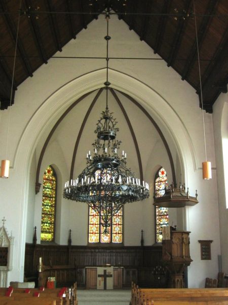 Datei:Kirche Hillentrup, Chorraum.jpg