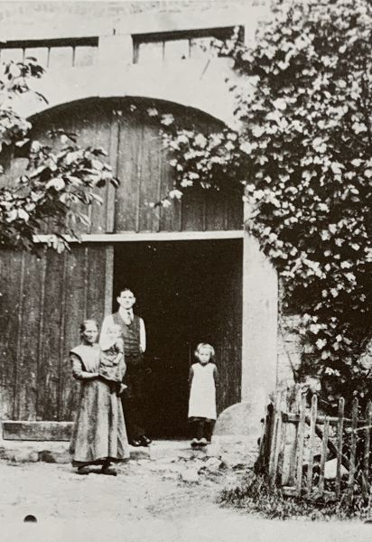 Datei:DT-Hk Kirchweg24vor1914.jpg
