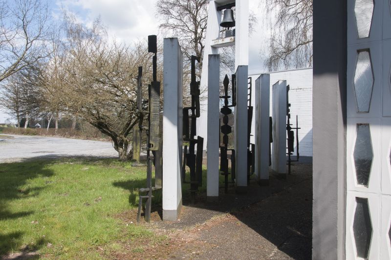 Datei:BRO-Friedhof-Rikus1 JK2023.jpg