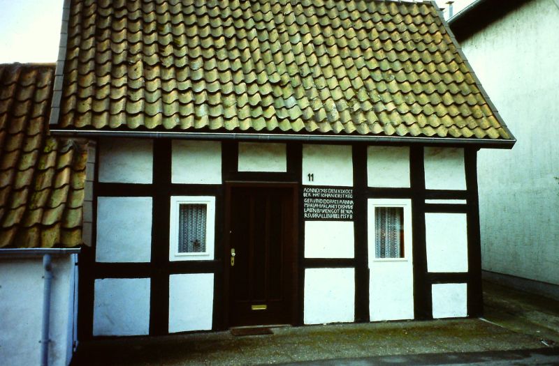 Datei:Am Feuerborn 11 Heiden 2011.jpg