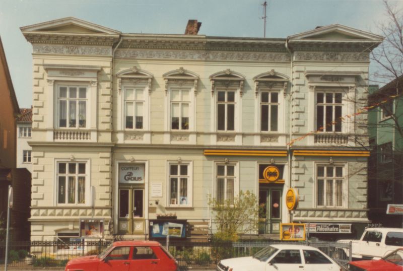 Datei:DT-Paulinen40+42 1988 DT BA 1790.jpg
