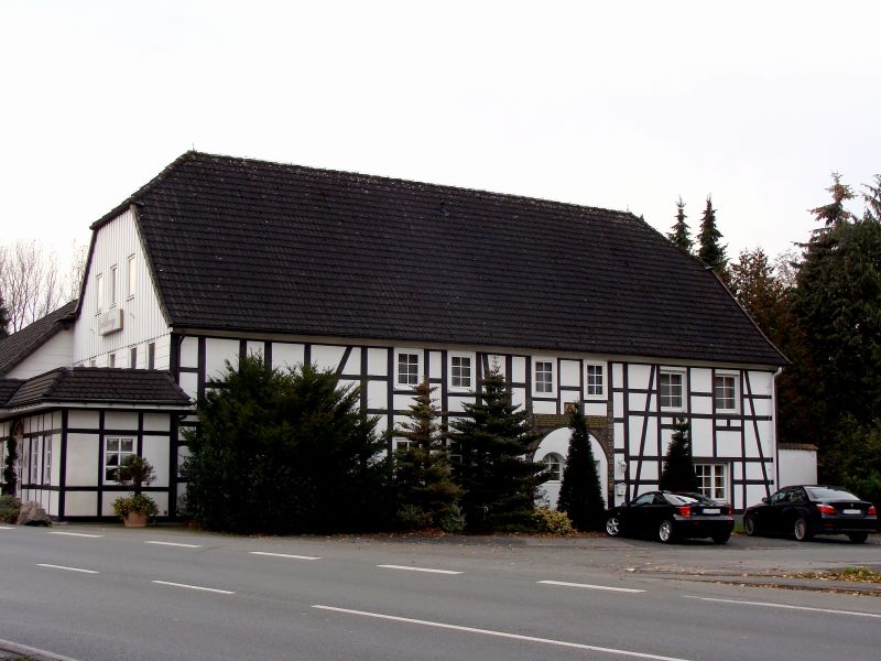 Datei:BielefelderStraße160 311009 1.jpg