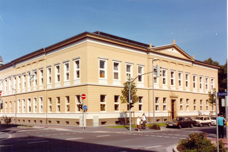 Datei:DT-Paulinen46 1991 DT BA 1971.jpg
