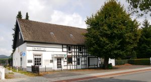 Augustdorf Nr. 91 Gasthaus zur Linde 2018.jpg