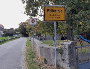 Ortsschild Wellentrup.jpg